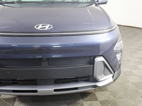 Used 2025 Hyundai Kona Limited AWD/4WD image 15