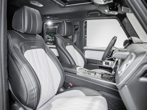 Used 2025 Mercedes-Benz G 63 AMG 4MATIC image 30