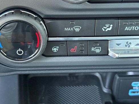 New 2025 Ford Bronco Raptor image 16