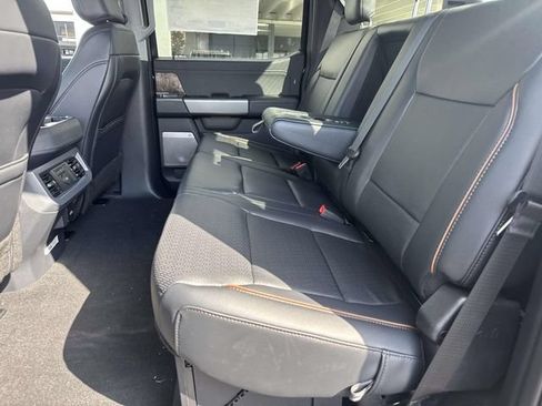 New 2026 Ford F250 Lariat w/ Black Appearance Package AWD/4WD image 14