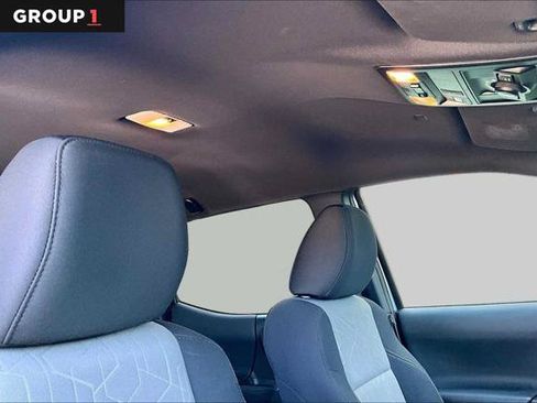 Certified 2023 Toyota Tacoma TRD Off-Road AWD/4WD image 14
