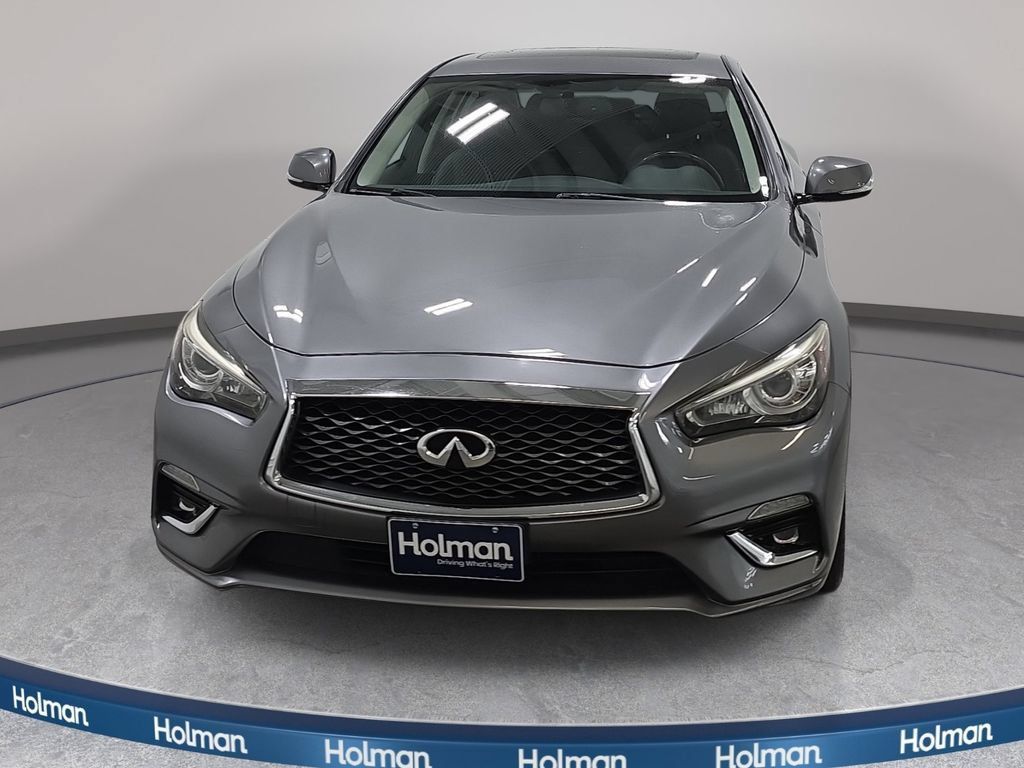 Used 2019 INFINITI Q50 Luxe w/ Essential Package (3.0T Luxe) AWD/4WD image 2