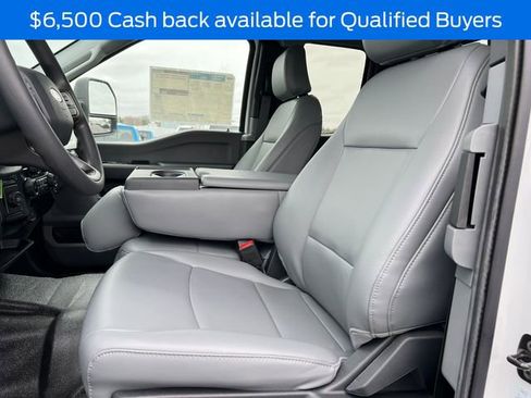 New 2025 Ford F450 XL w/ XL Chrome Package image 3