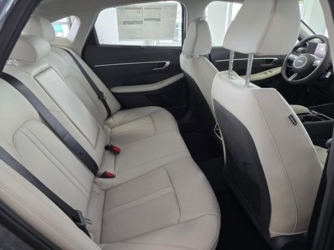 New 2026 Hyundai Sonata Limited FWD image 39