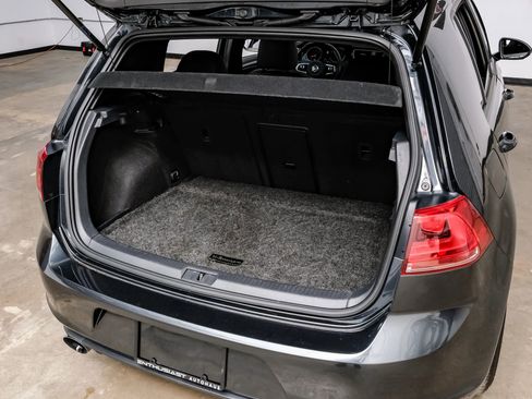 Used 2017 Volkswagen GTI SE image 55