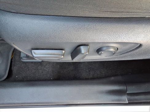 Used 2024 Toyota RAV4 XLE image 14