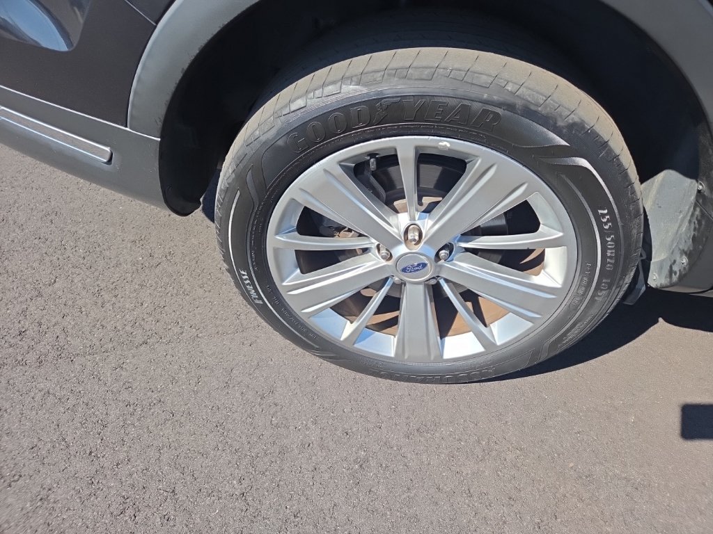 Used 2019 Ford Explorer Limited w/ Class III Trailer Tow Package FWD image 27
