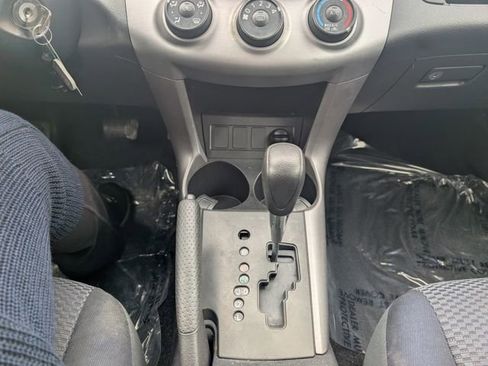 Used 2007 Toyota RAV4 Sport image 10