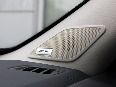 Certified 2024 Nissan Pathfinder SL w/ SL Premium Package image 42