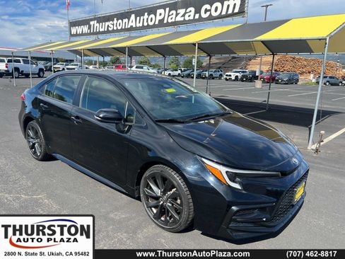 Used 2024 Toyota Corolla SE w/ SE Premium Package FWD image 1