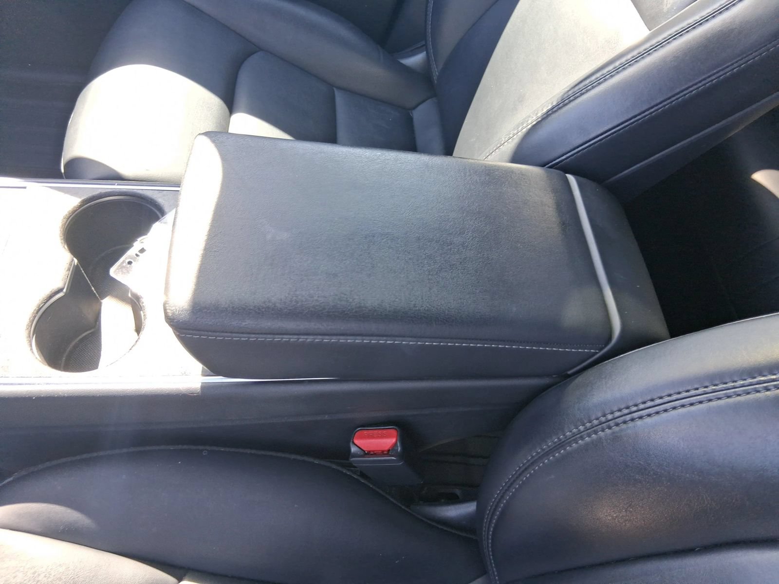 Used 2021 Tesla Model Y Long Range AWD/4WD image 8