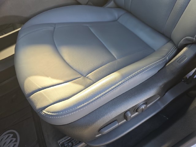 Certified 2023 Buick Enclave Essence w/ Experience Buick Package FWD image 18