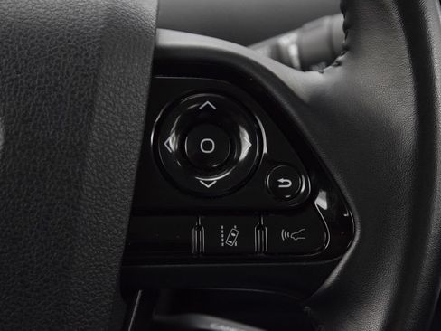 Used 2020 Toyota Prius Prime XLE FWD image 23