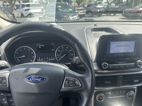 Used 2018 Ford EcoSport SE FWD image 12