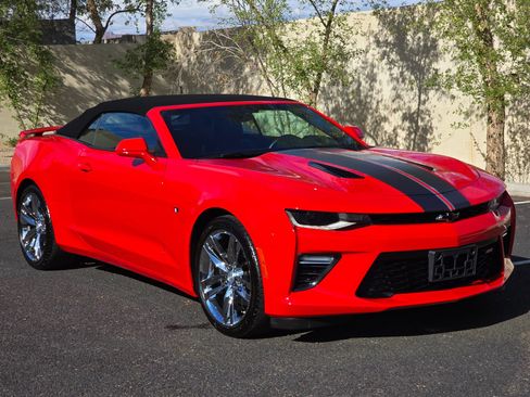 Used 2016 Chevrolet Camaro SS image 4