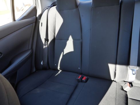 Used 2024 Nissan Sentra S FWD image 12