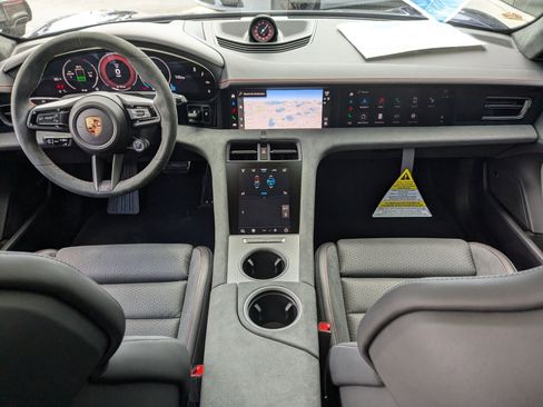 New 2025 Porsche Taycan GTS AWD/4WD image 23