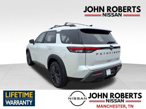 New 2026 Nissan Pathfinder SL image 15