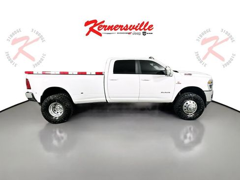 Used 2025 RAM 3500 Laramie image 8