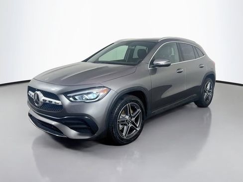 Used 2023 Mercedes-Benz GLA 250 4MATIC w/ AMG Line Exterior image 5