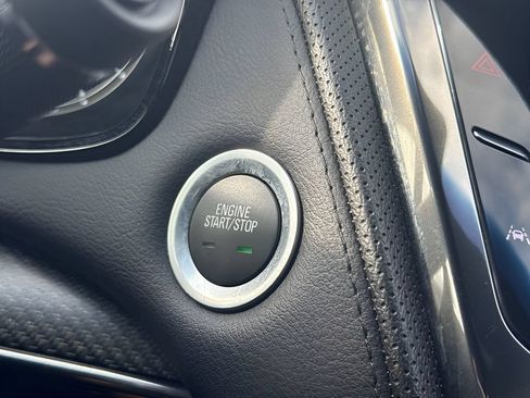 Used 2018 Cadillac CTS V RWD image 19