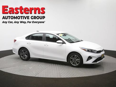 Used 2023 Kia Forte LXS FWD image 46