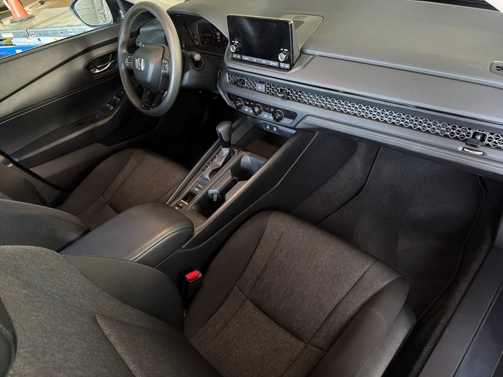 Used 2025 Honda Accord LX image 15