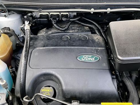 Used 2013 Ford Edge SEL FWD image 35