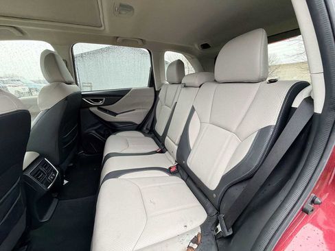 Used 2019 Subaru Forester Limited AWD/4WD image 17