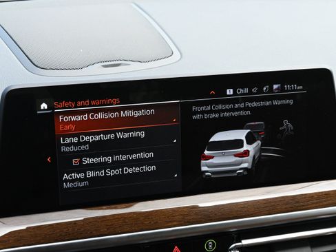 Certified 2024 BMW X3 sDrive30i w/ Convenience Package w/ZPA RWD image 33
