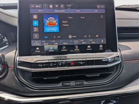 New 2025 Jeep Compass Trailhawk w/ Trailhawk Convenience Group image 12