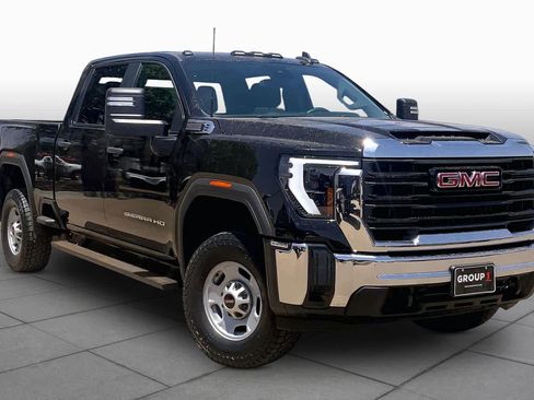 Used 2024 GMC Sierra 2500 Pro w/ Convenience Package AWD/4WD image 3
