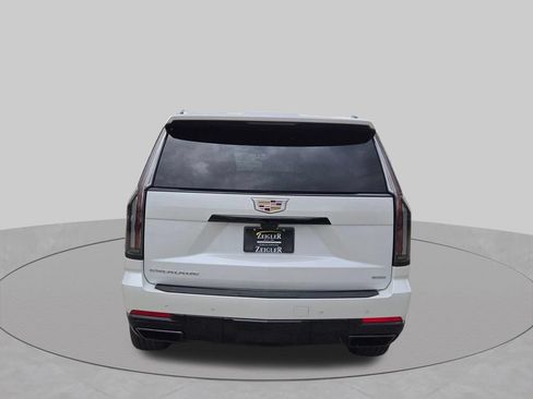 Used 2025 Cadillac Escalade Sport w/ Touring Package AWD/4WD image 13