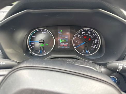 Used 2021 Toyota RAV4 XLE w/ Convenience Package image 26