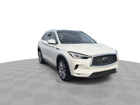 Used 2020 INFINITI QX50 Sensory w/ Proactive Package image 3