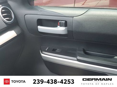 Used 2016 Toyota Tundra SR5 w/ SR5 Upgrade Package RWD image 29