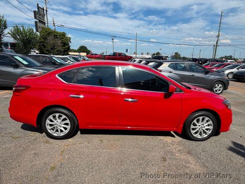 Used 2018 Nissan Sentra SV FWD image 4
