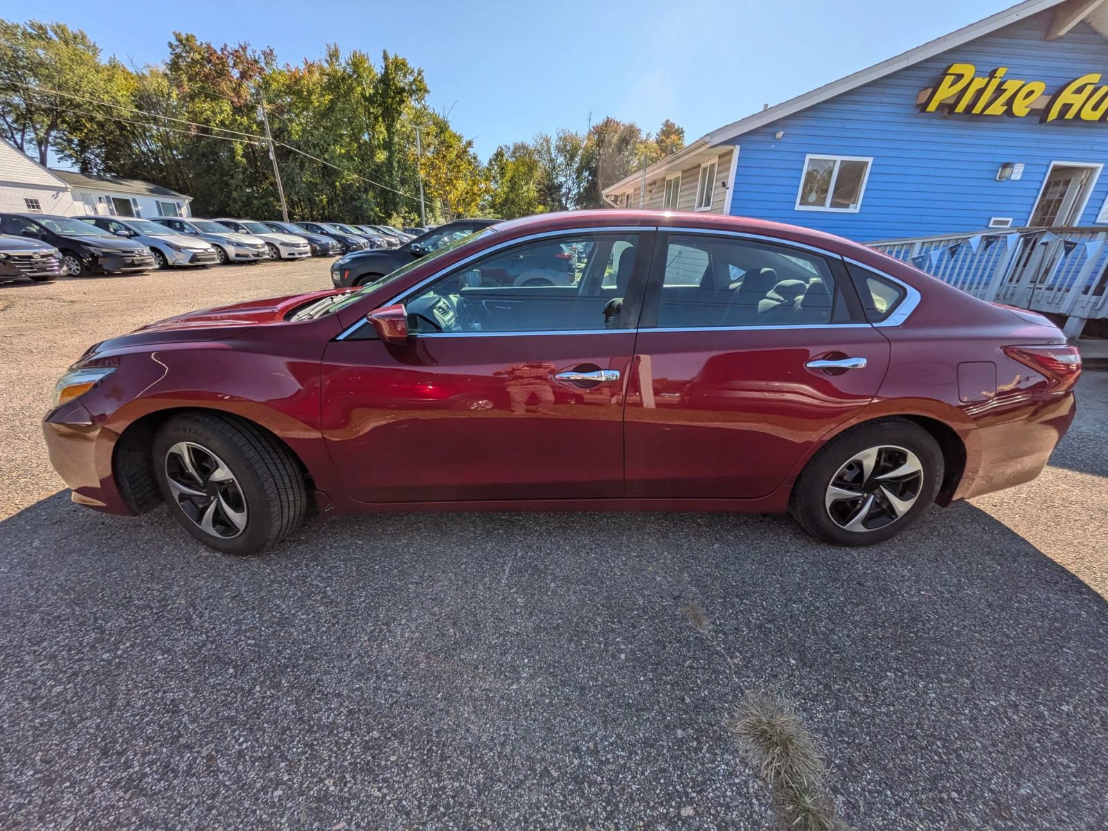 Used 2018 Nissan Altima 2.5 S w/ S Convenience Package FWD image 2