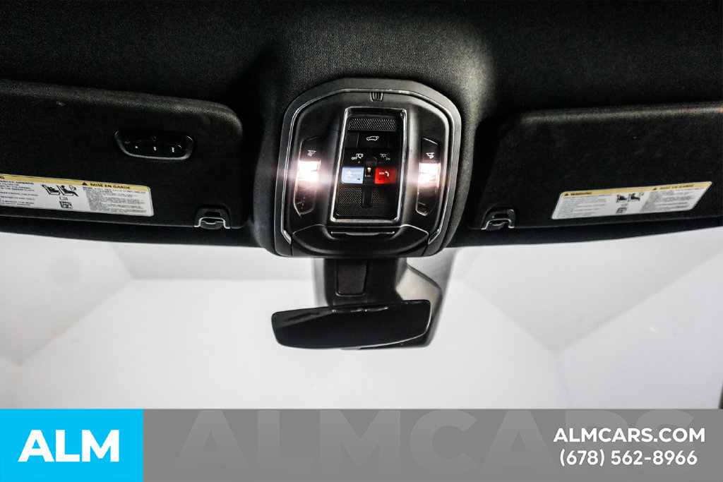 Used 2024 Jeep Wagoneer L Series II RWD image 56