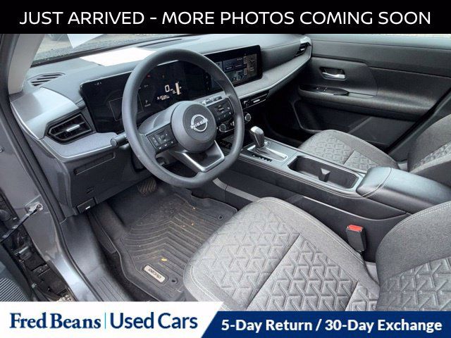 Certified 2025 Nissan Kicks SV AWD/4WD image 14