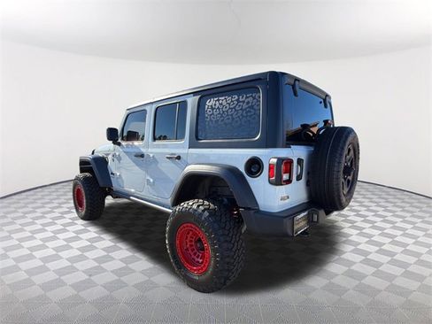 Used 2025 Jeep Wrangler Sport image 7
