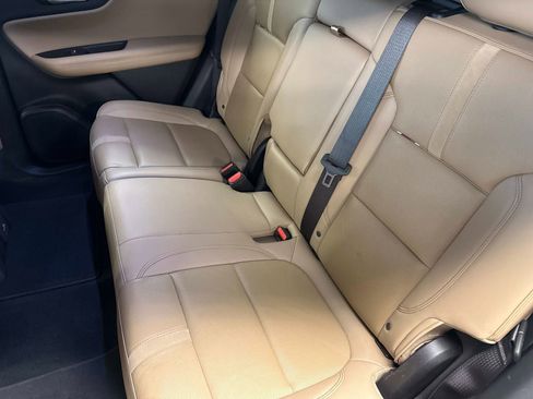 Used 2022 Chevrolet Blazer Premier image 13