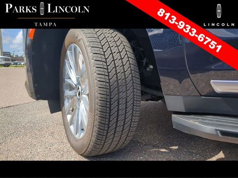 Used 2023 Cadillac Escalade Premium Luxury image 37