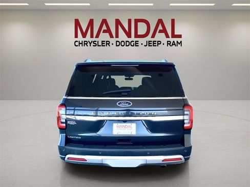 Used 2024 Ford Expedition Limited image 7