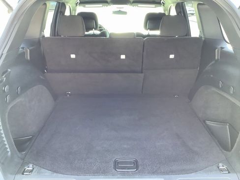 Used 2018 Jeep Grand Cherokee Laredo image 29