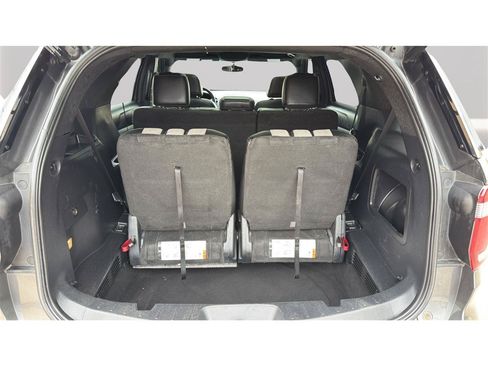 Used 2017 Ford Explorer XLT w/ Equipment Group 202A AWD/4WD image 35