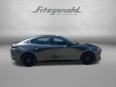 Used 2024 MAZDA MAZDA3 s FWD image 3