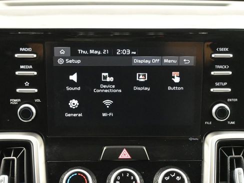 Used 2022 Kia Sorento LX FWD image 9