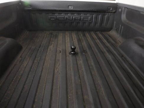 Used 2015 GMC Sierra 2500 Denali image 9