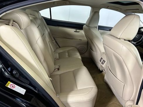 Used 2014 Lexus ES 350 w/ Premium Package FWD image 27